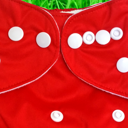 Modern Cloth Nappy – One Size Adjustable (Includes Insert)