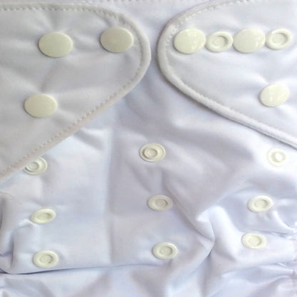 Modern Cloth Nappy – One Size Adjustable (Includes Insert)